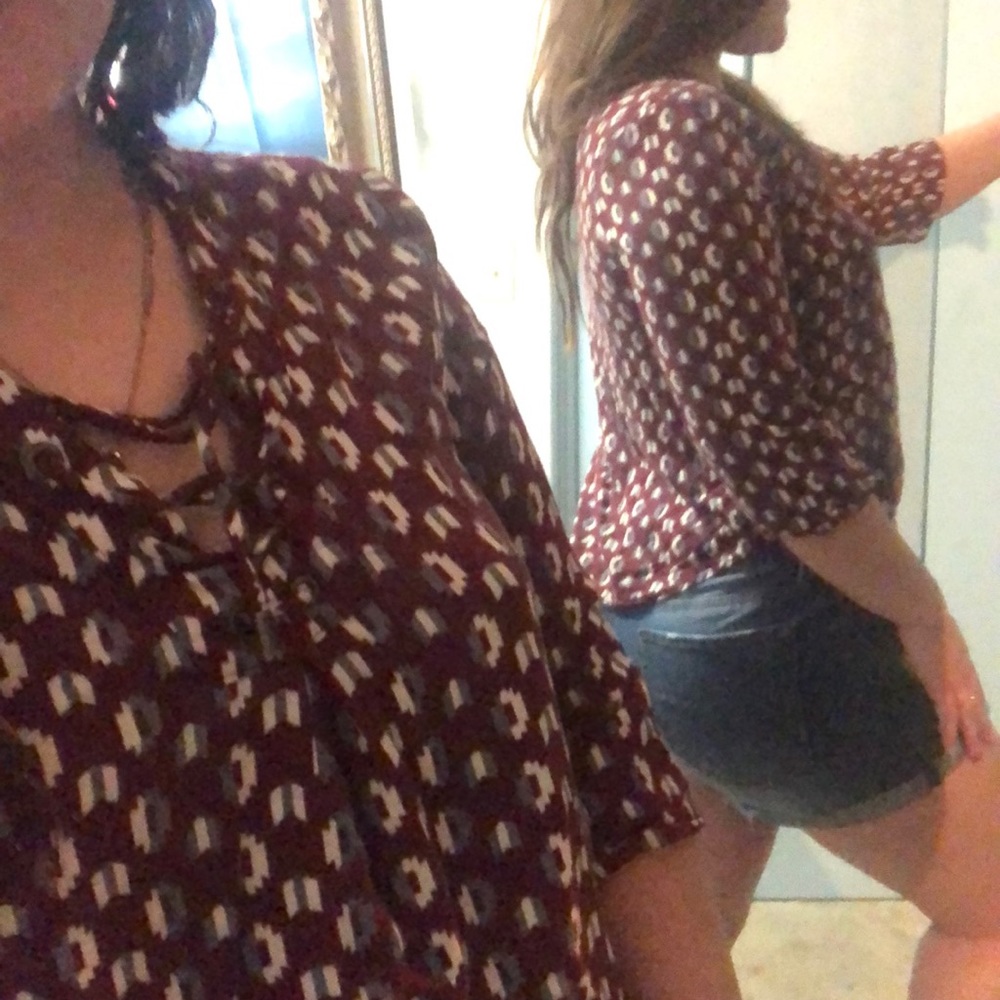 Purple top - Picture 2 of 3